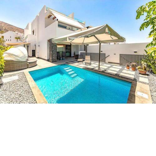 Luxury Villa Tropical Private Heated Pool