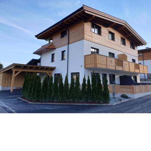 Luxury villa with jacuzzi and breathtaking view of the Wilder Kaiser in Ellmau