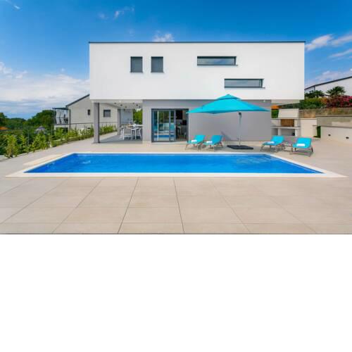 Luxury villa with pool, jacuzzi and sea view