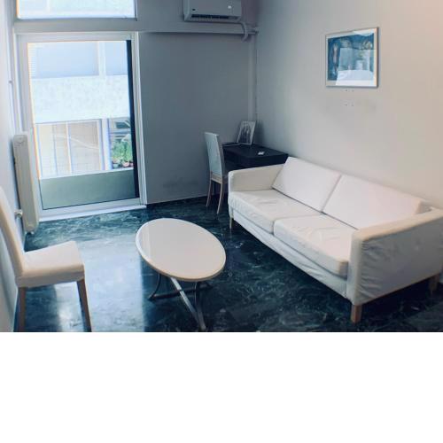 Lycabettus Hill Quiet Apartment