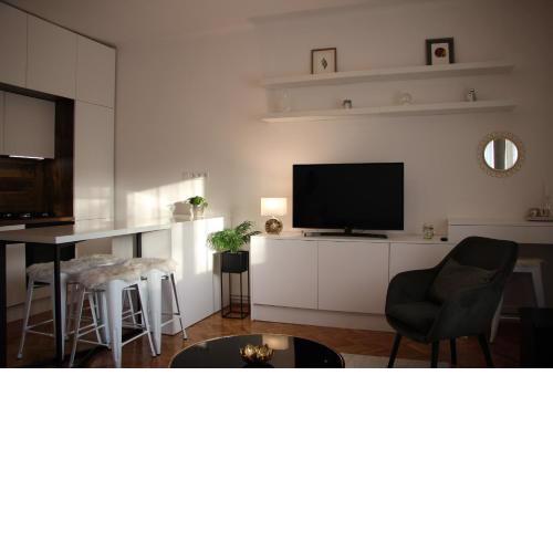 M2 Apartman