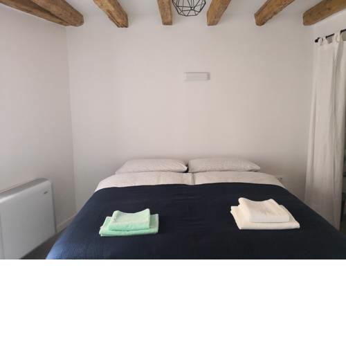 M9 Rooms