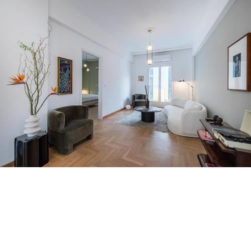 Mable - A Stylish Athenian Abode