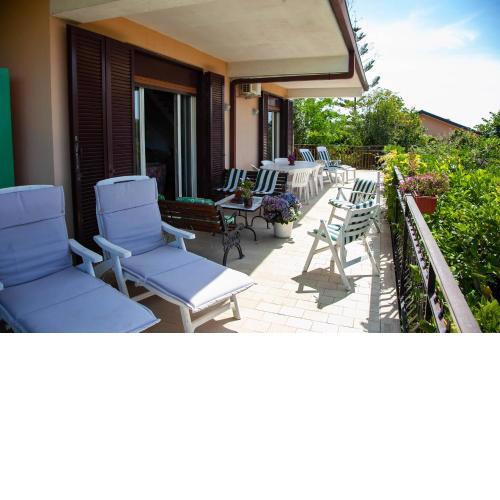 MAGIA & EMOZIONI - Trecastagni- Area etnea Villa vista mare