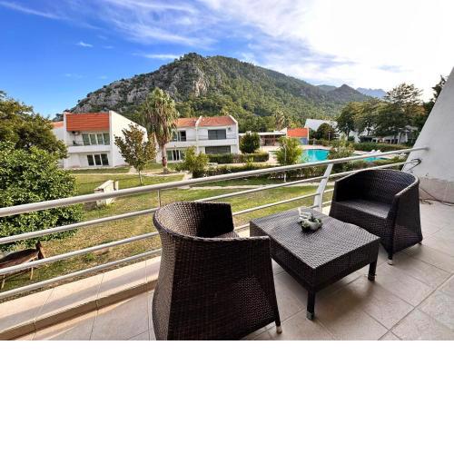 Magic mountain villas