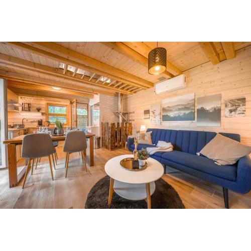 Magic new cozy tiny house at private lake