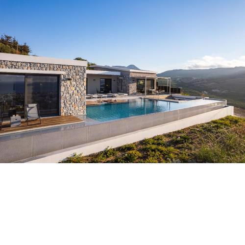 Magical new luxury villa!