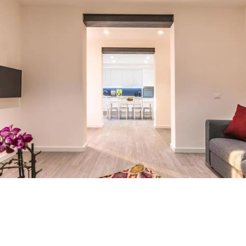 Magis Holiday House