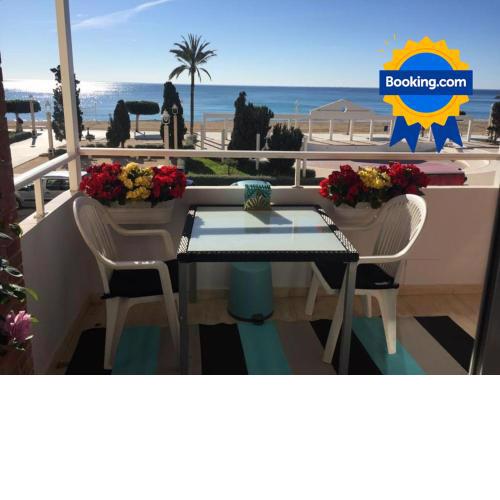 MAGNÍFICO APARTAMENTO JUNTO A LA PLAYA!