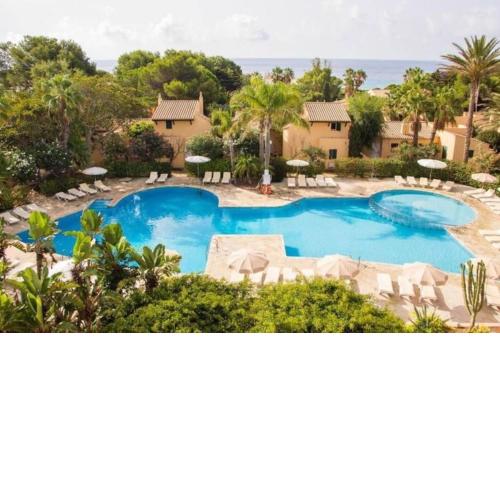Magnifico duplex con piscina en Son Xoriguer a 80m de la playa.