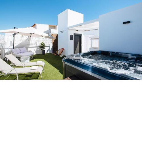 Magno Apartments Alameda 1851 - Shared jacuzzi