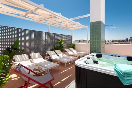 Magno Apartments San Gil - Shared Jacuzzi