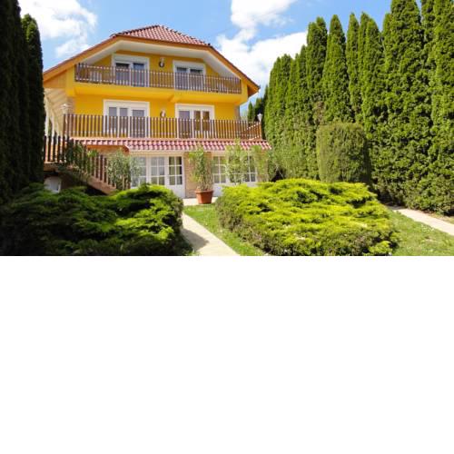 Magyar Apartmanház IV.