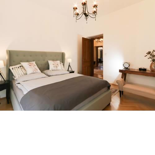 Maiselova Apartment - Karolina