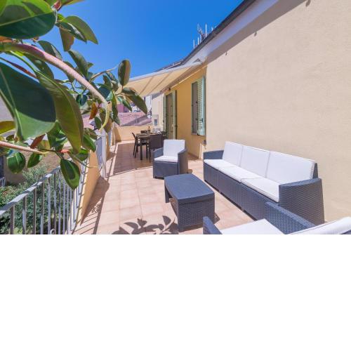 Maison Chloe 2