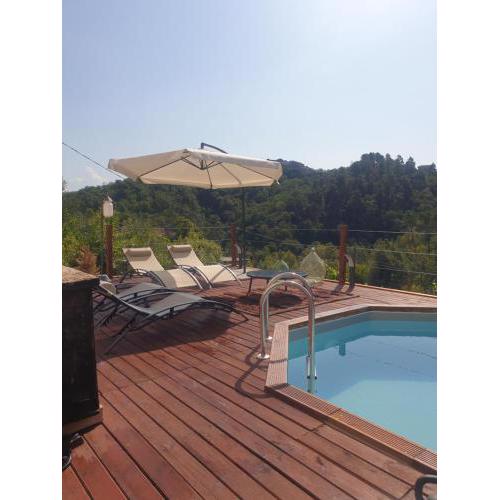 Maison de village avec piscine au-dessus des Cinque Terre