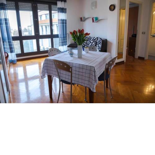 Maisonette Modena City
