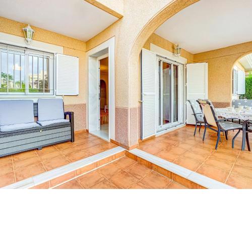 Majestic Bungalow in Orihuela with Sauna