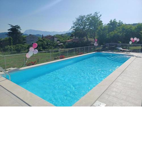 Majestic holiday home in Montefalcone Appennino with garden