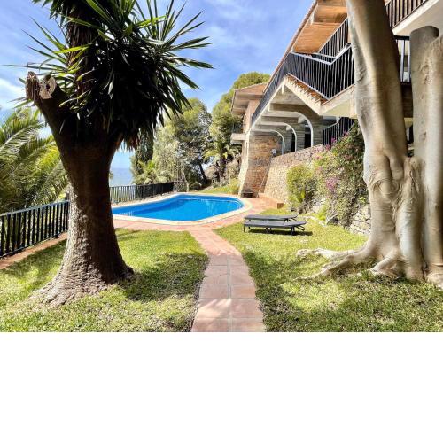 Majestic villa in Salobreña with private pool