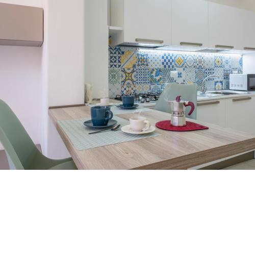 Majolica Home