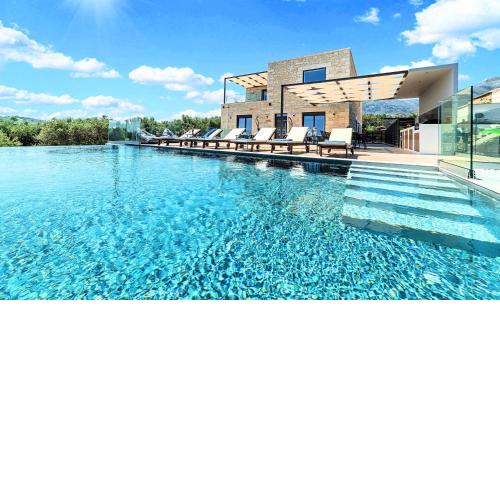 Major Villa