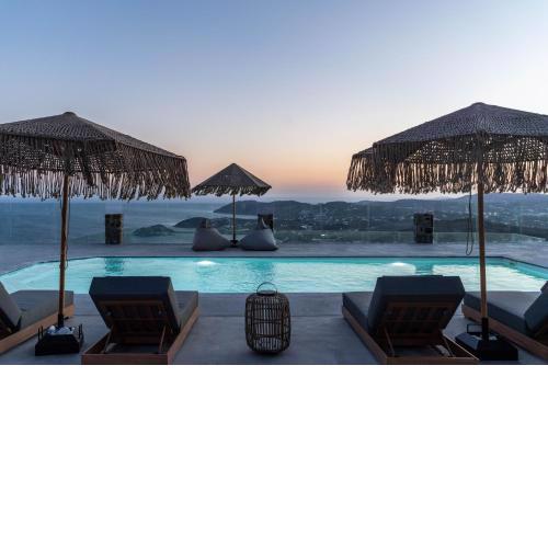 Makani Suites