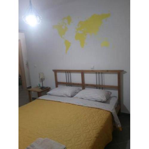 Makis rooms C