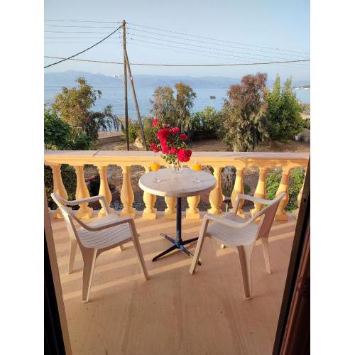 Makris Apartments