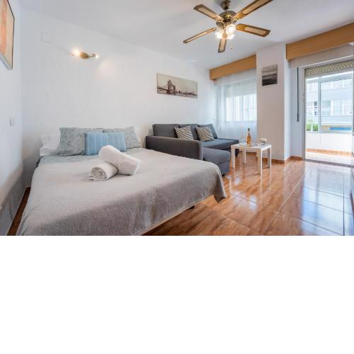 MalagaSuite Family Apartment