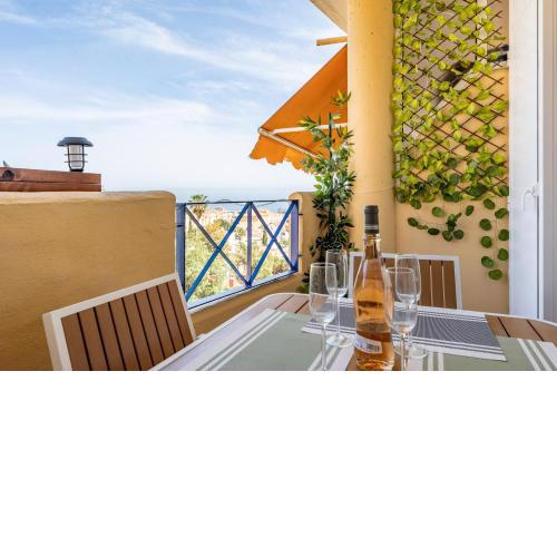 MalagaSuite Pool and Sea Views
