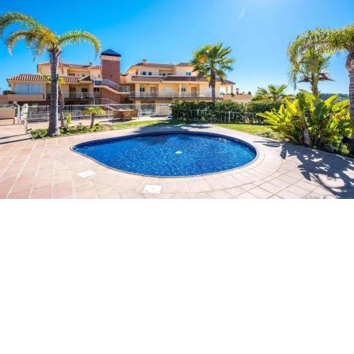 Malibu A5 - Luxury 2BR Panoramic Sea View by Rafleys, 7 mins Walk to the Beach