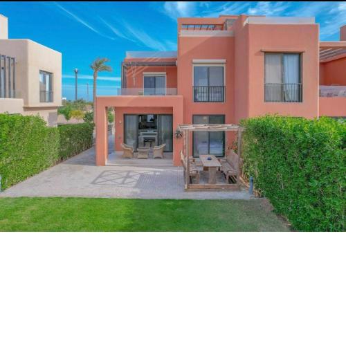 Mallard Duck 3 bedroom Townhouse ElGouna