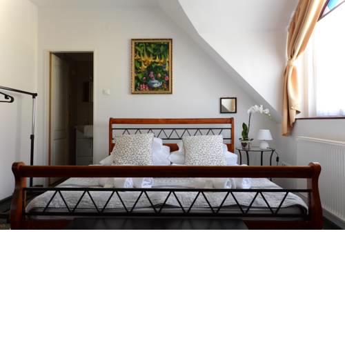 Malom-tó Guest House Tapolca