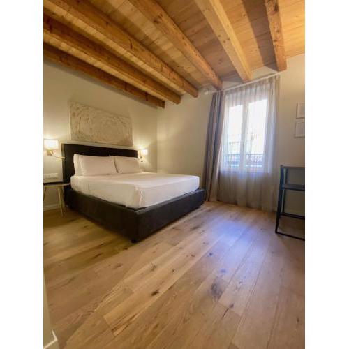 Malvezzi24 Boutique Rooms
