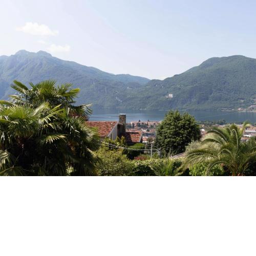 Mamma Ciccia Holiday Home - Mountains & Lake