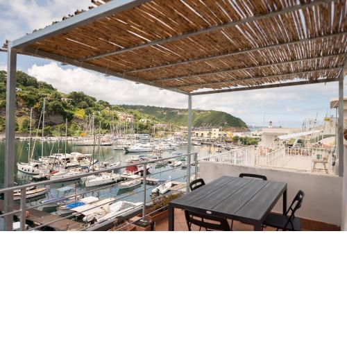 MAMMAAMIIIAA!!!!! Exclusive TERRACE in Chiaiolella