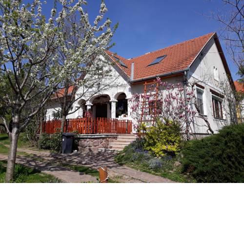 Mandula Vendégház Apartman