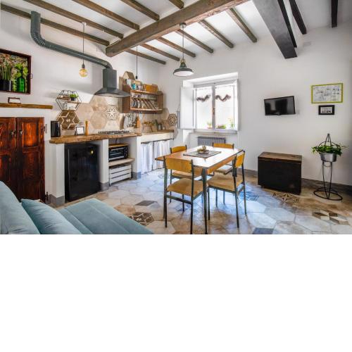 ManillaHouse