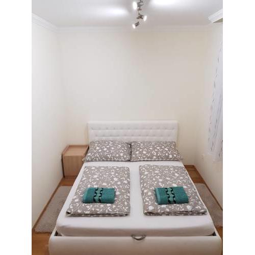Manna Apartment