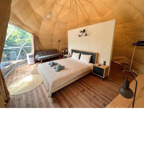 Manna Gea Glamping Domes