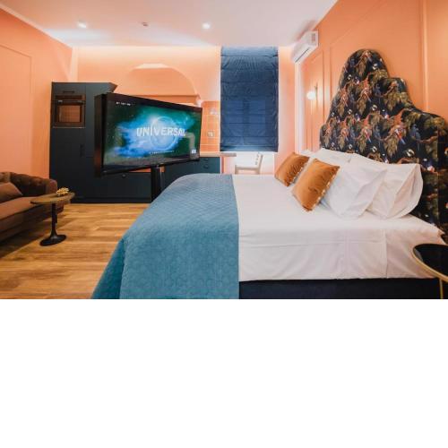Mantzarou Corfu Town Luxury Suites