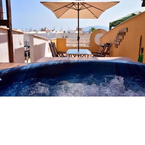 Manzanilla Penthouse - Private jacuzzi 5min Beach