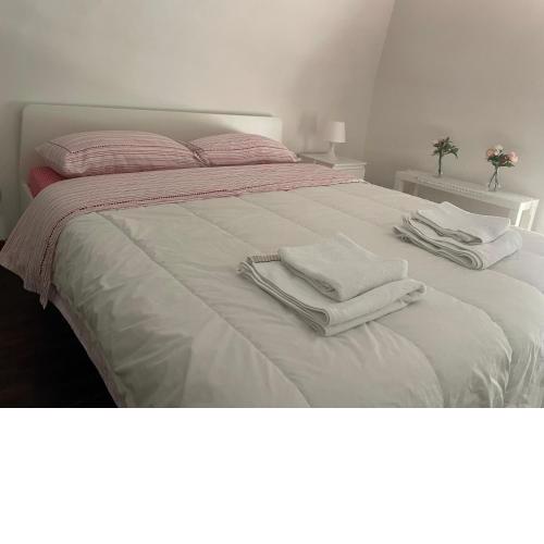 MANZONI 10 APARTAMENT