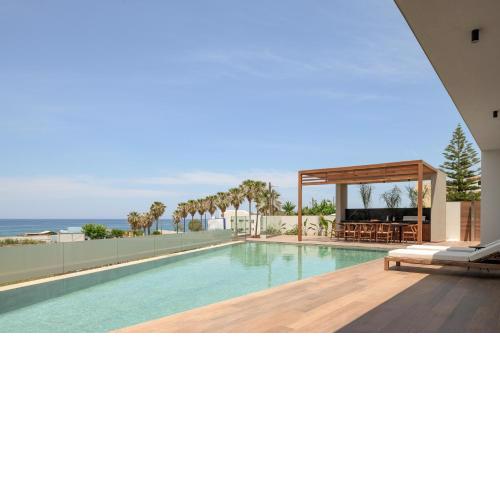 Marae Iconic Villa, boasting Pool & Whirlpool, By ThinkVilla