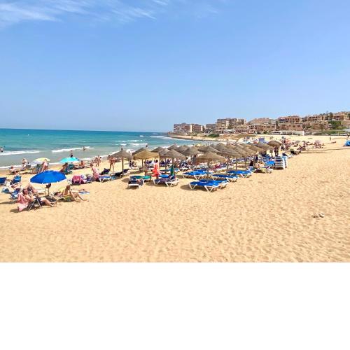 Marasol luxe apartment La Mata beach