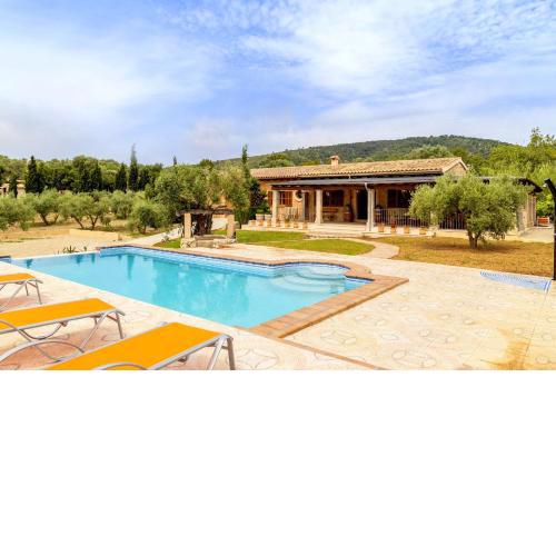 Maravillosa casa Ses Comes con piscina