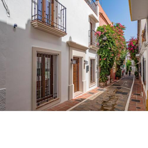 Marbella Old Town : Luxury Townhouse