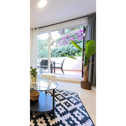Marbella Pleasant Duplex by Elviria Las dunas beach