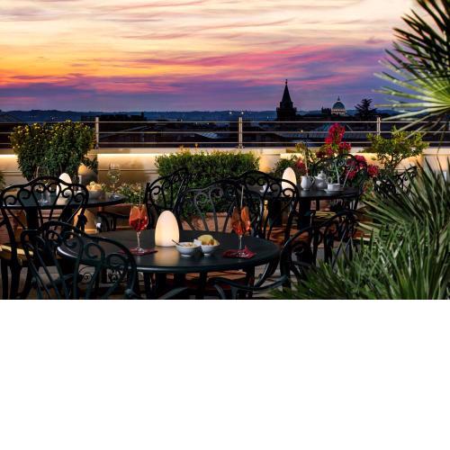 Marcella Royal Hotel - Rooftop Garden